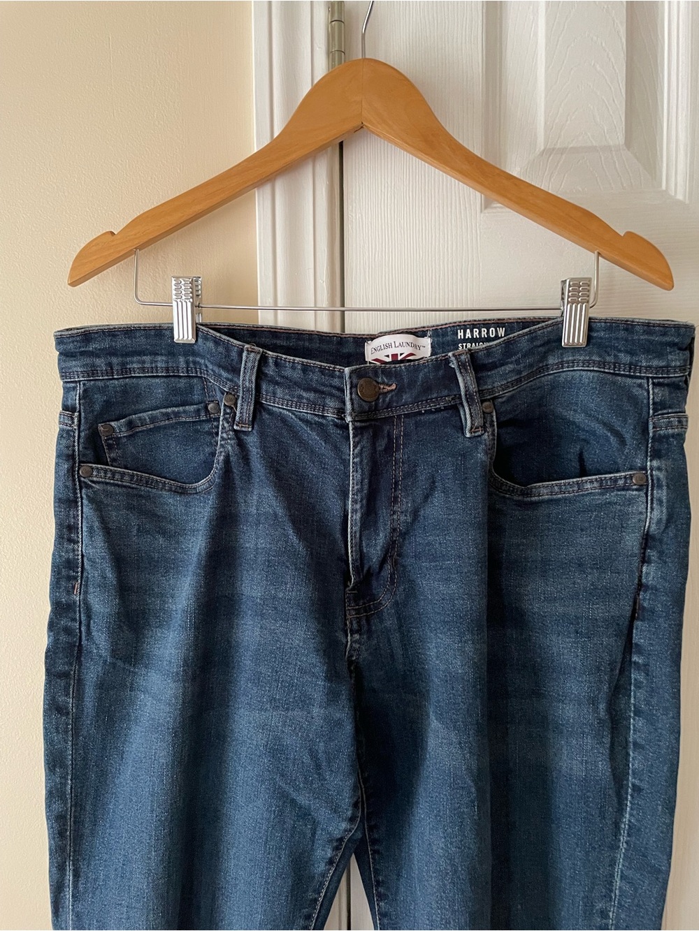 English Laundry Men’s Harrow Straight Leg Jeans Dark Wash
